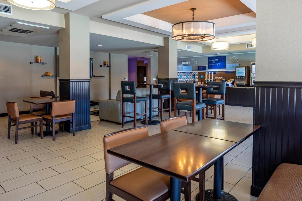 Holiday Inn Express & Suites Indio - Coachella Valley By Ihg Exterior foto