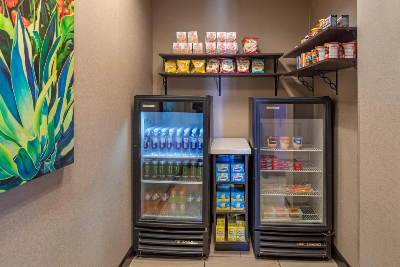 Holiday Inn Express & Suites Indio - Coachella Valley By Ihg Exterior foto