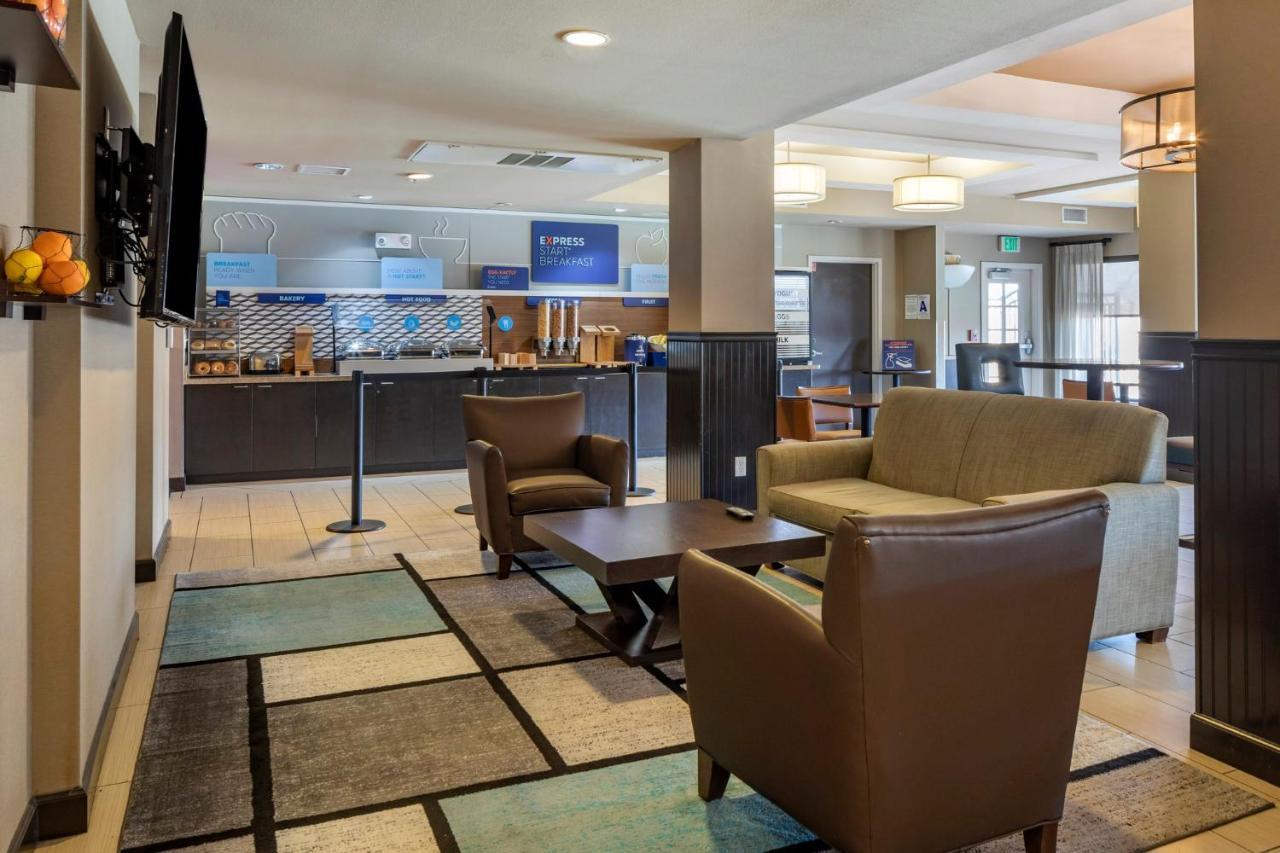 Holiday Inn Express & Suites Indio - Coachella Valley By Ihg Exterior foto