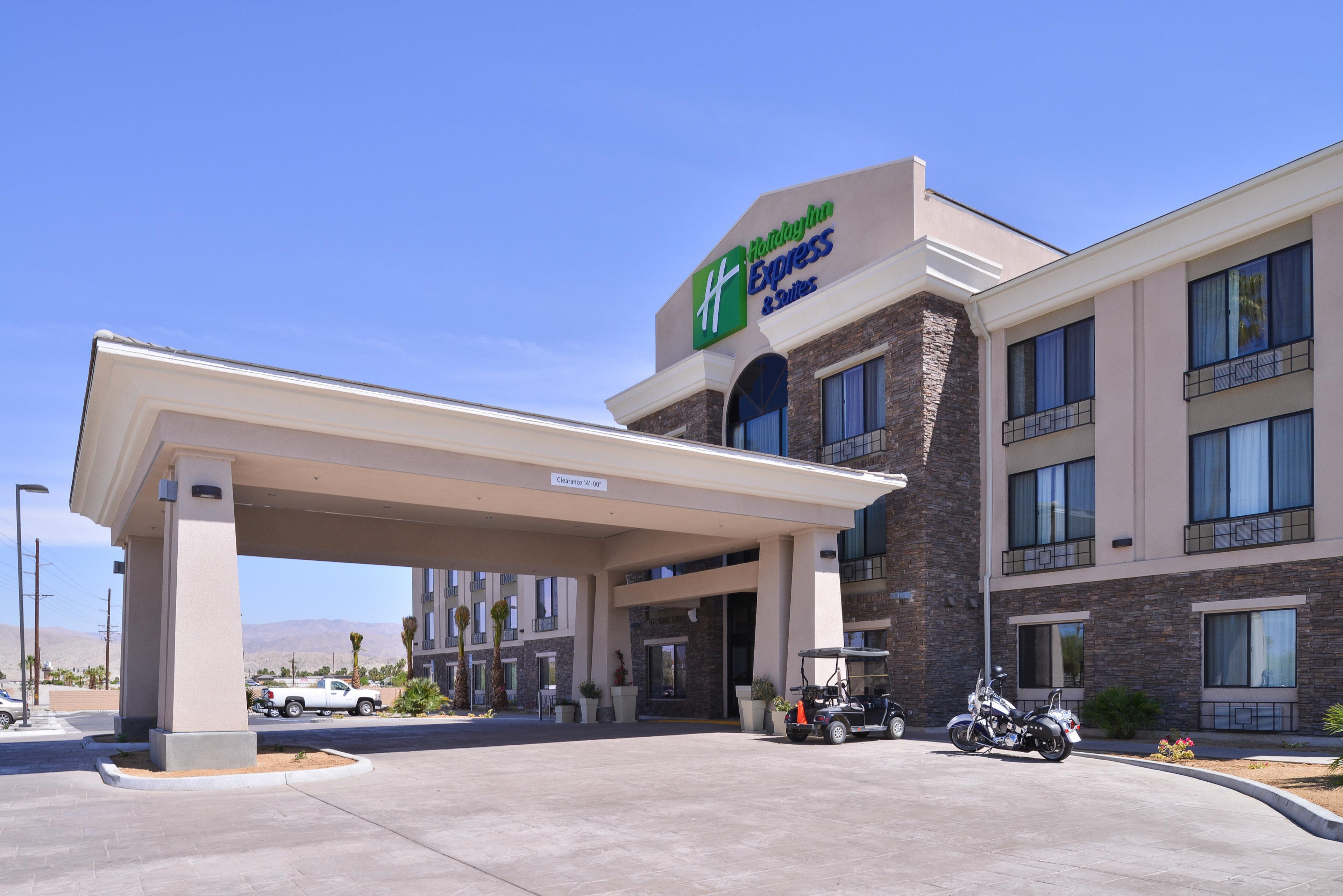 Holiday Inn Express & Suites Indio - Coachella Valley By Ihg Exterior foto